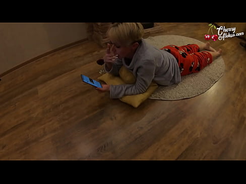 ❤️ ʻO pupule ʻōniʻu ʻōmo ʻana i ke koko nui o ka ʻōmo ʻana a me ka lele ʻana ma luna o ia - Anal Sex paʻakikī porn ma haw.eggporncomics.ru ❌️❤